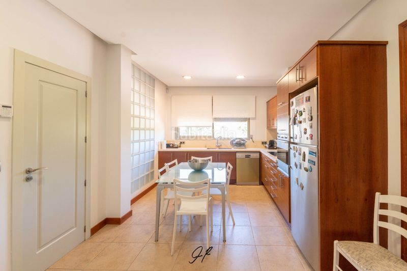 Foto d99afe8b-c87e-4767-b216-c3cd898fc9c5. Xalet amb calefacció aparcament piscina a El Montgó Dénia