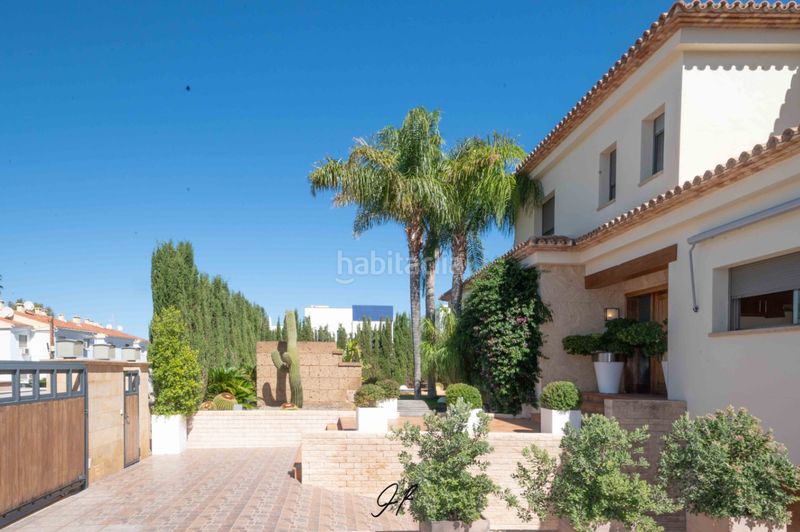 Foto f343275b-d126-4b4c-ba94-35c1126ec826. Xalet amb calefacció aparcament piscina a El Montgó Dénia