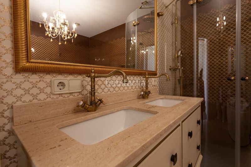 Foto 08d53159-1735-4ba8-84f1-98dc687f2938. Chalet en La Fustera Benissa