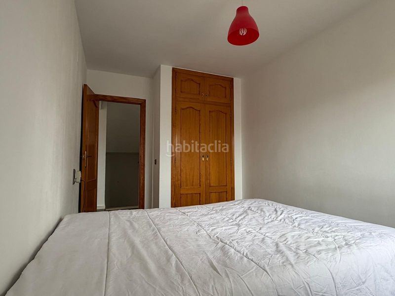 Foto 1513b498-c0e2-474f-bb57-9d89878359b5. Casa adosada en Poblets (els)