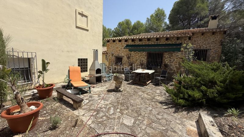 Foto 1c6ddeb2-0d8d-4f9b-80e9-98b69e184c34. Xalet amb calefacció aparcament piscina a Pedreguer