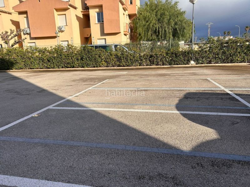 Foto c6f412b1-6311-427a-b1f6-3fb5129f077a. Apartament amb calefacció aparcament piscina a Les Bassetes - El Marjal Dénia