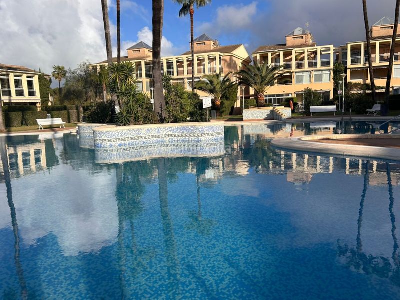 Foto f3958017-85f2-481a-9b09-030a2f87a557. Apartament amb calefacció aparcament piscina a Les Bassetes - El Marjal Dénia