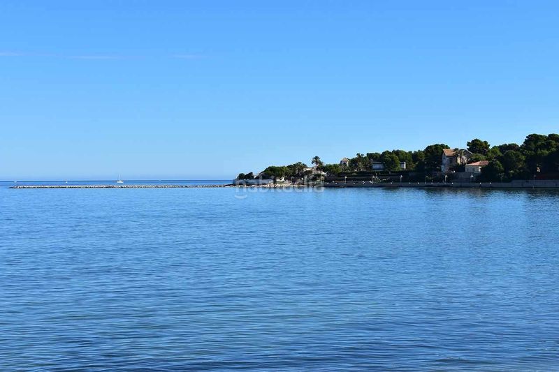 Foto 4924bf42-0fce-41c3-8c68-6ba3e9b5877b. Piso en Saladar Dénia