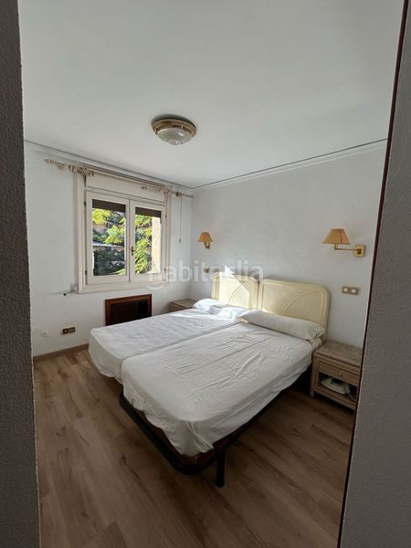 Foto 2f089358-b130-49b9-ba19-f49eeaebb7c4. Apartament amb calefacció aparcament piscina a El Puerto Dénia