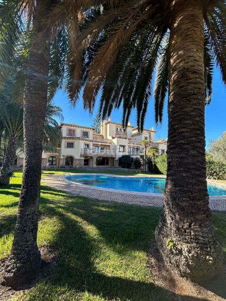 Foto 7db6da75-8642-47b6-bd3b-6adb6c9dbdeb. Apartament amb calefacció aparcament piscina a El Puerto Dénia