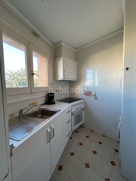 Foto ae04ffab-aabf-4a18-9056-927be2f85d3e. Apartament amb calefacció aparcament piscina a El Puerto Dénia