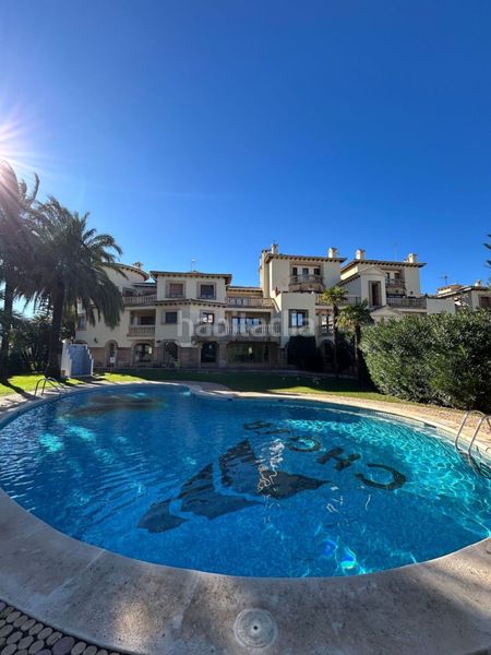Foto fce3253e-198d-4f3b-be25-af93b42d0332. Apartament amb calefacció aparcament piscina a El Puerto Dénia