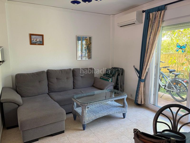 Foto c617f362-9674-4477-9570-a11b19a70ef1. Casa adosada en Poblets (els)