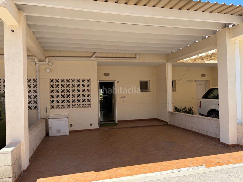 Foto 08585e64-daf6-4695-b272-3bdb185af215. Casa adossada amb calefacció aparcament piscina a Poblets (els)