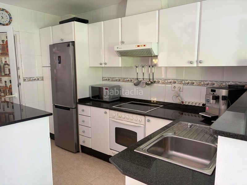 Foto 5ff7fc7a-3e19-4c43-b97d-50cbe337c7aa. Casa adossada amb calefacció aparcament piscina a Poblets (els)