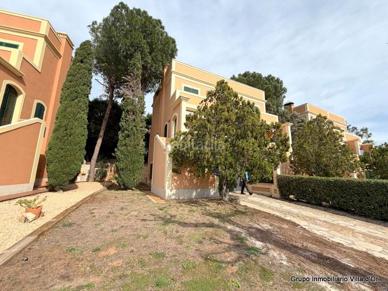 Foto 488e89a8-8cae-4ce6-8535-abb47b36e5e0. Casa adossada amb calefacció aparcament piscina a Dénia