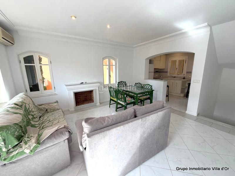 Foto 807a8306-ca7b-4fc5-bc40-2ec4feefc088. Casa adossada amb calefacció aparcament piscina a Dénia