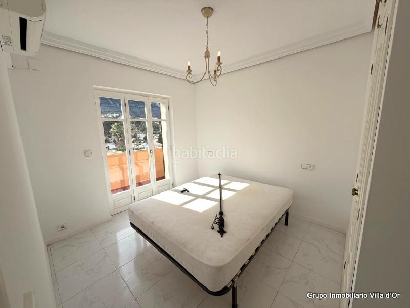 Foto a3784c39-4e6b-42ca-a9e0-4b96301fa92d. Casa adossada amb calefacció aparcament piscina a Dénia