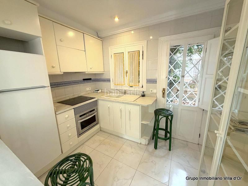 Foto cdf6f3b8-e96f-486a-9ca2-b6c0d5e7c918. Casa adossada amb calefacció aparcament piscina a Dénia