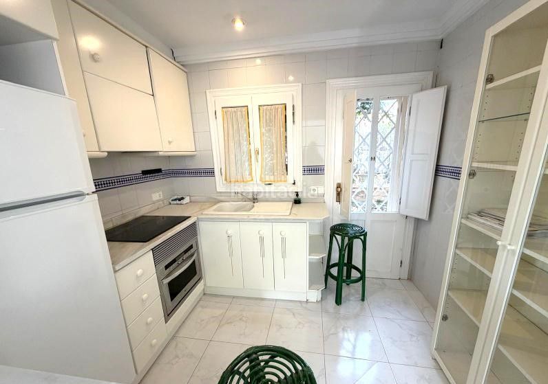 Foto f98ef298-936b-4df7-a454-6c59472905bf. Casa adossada amb calefacció aparcament piscina a Dénia