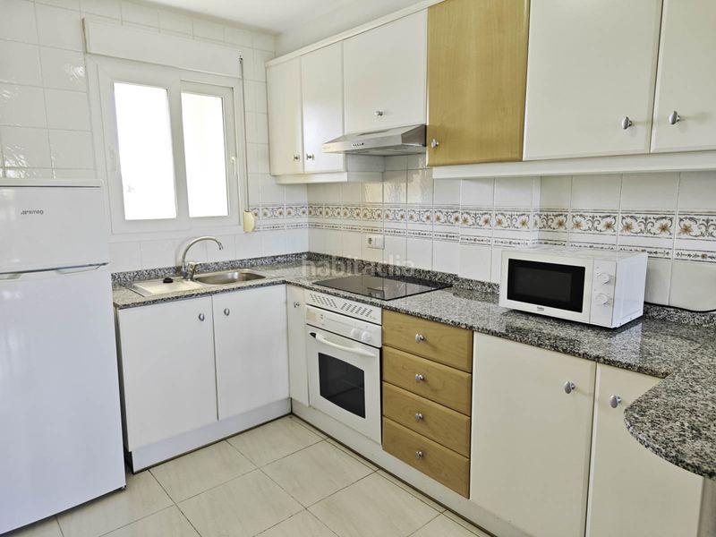 Foto fe6eefde-3c1d-4332-a185-5e367e923cd3. Apartament amb calefacció aparcament piscina a Les Bovetes - La Felicidad Dénia