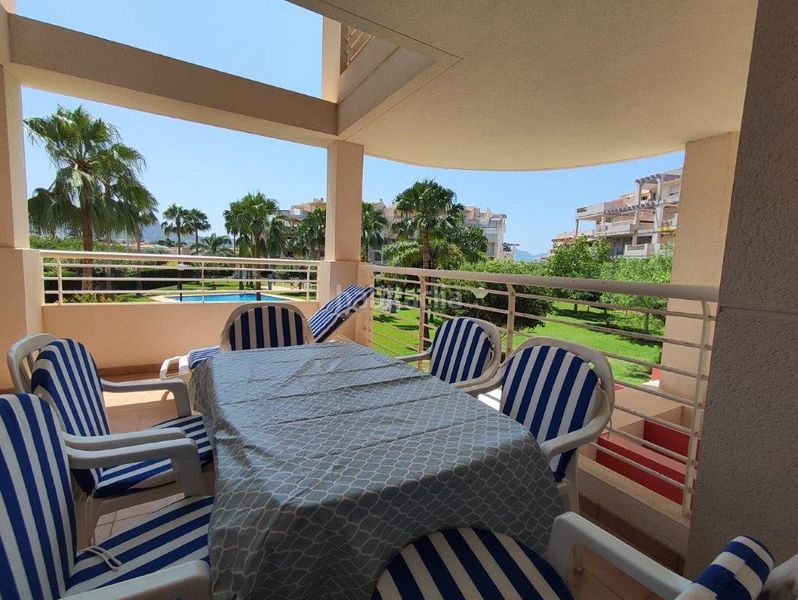 Foto fb303c10-9425-42cc-9385-a6bae450493f. Apartament amb calefacció aparcament piscina a Les Bovetes - La Felicidad Dénia