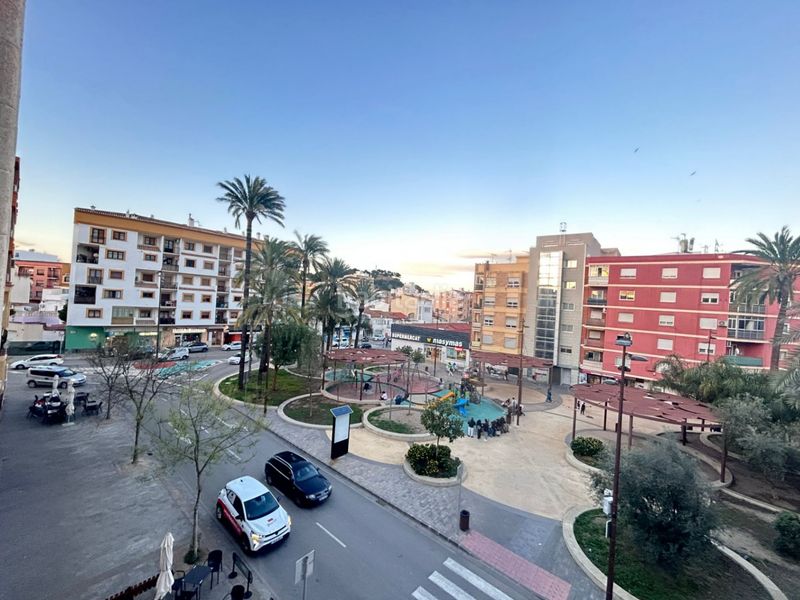 Foto 2df8b3d7-9edc-4e89-9457-2bdb978beb24. Pis amb calefacció a Centro Urbano Dénia