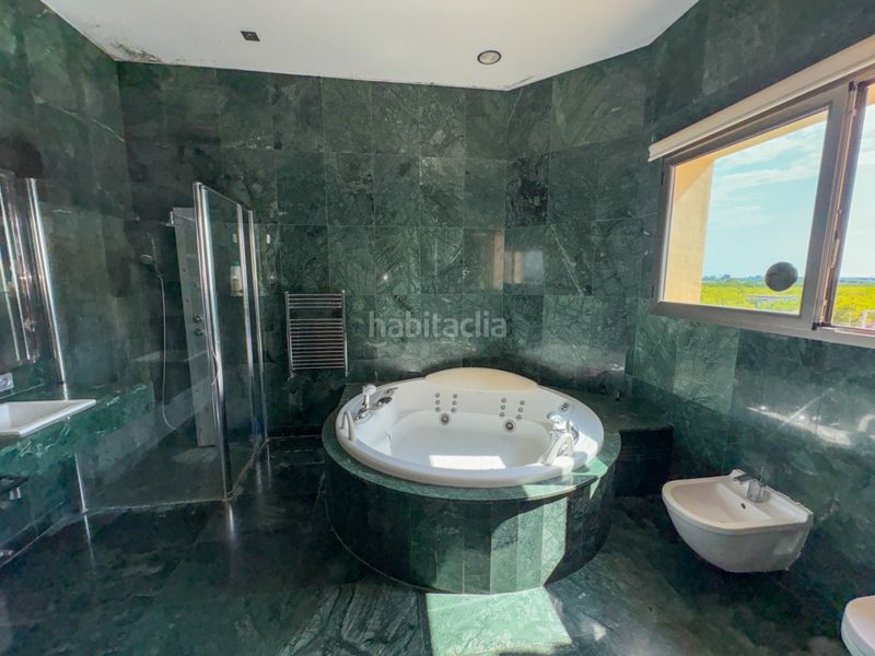 Foto a048d0e7-b025-402c-b4ce-d92668507f79. Chalet en Verger (el)