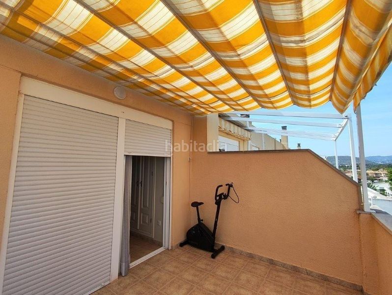 Foto ec27a798-d164-498a-9081-59139f6e78b0. Àtic amb calefacció aparcament piscina a El Puerto Dénia