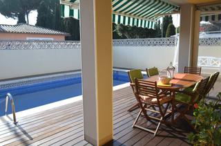 Semi detached house in Riells