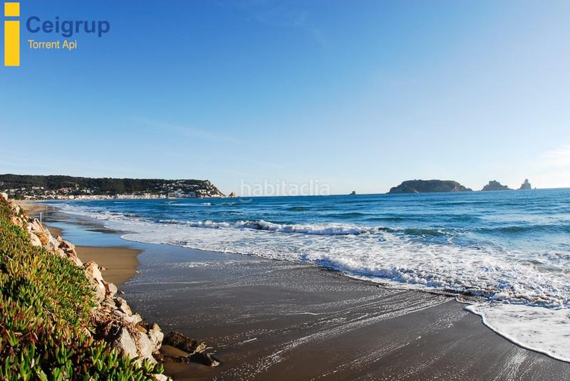 Foto bed5a6ad-9ca0-4f30-8f94-d34474e073ed. Planta baja en Els Griells Estartit