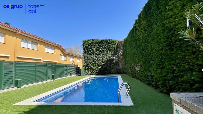 Foto 03e82a86-bcdd-4b58-9195-1eca10dd723b. Casa a schiera con riscaldamento parcheggio piscina in Pals