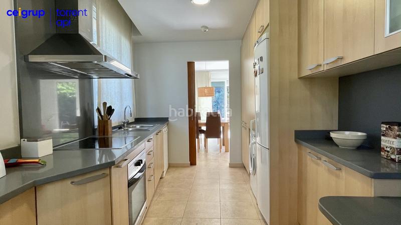 Foto 6b3a0326-ac3f-4570-9fee-523f7e9e777d. Casa a schiera con riscaldamento parcheggio piscina in Pals