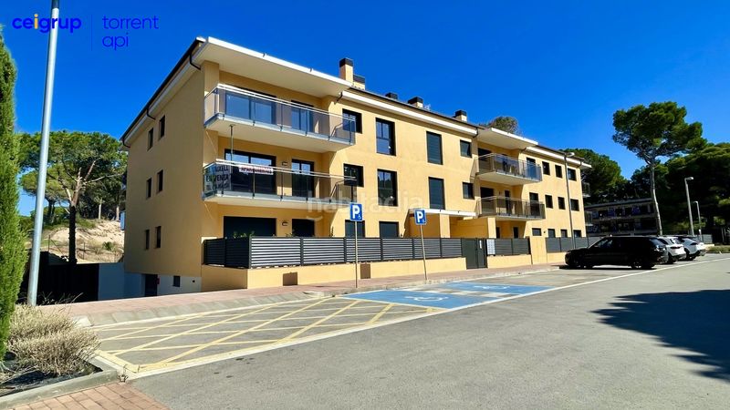 Foto a6343ead-7d6f-4bfa-b134-6ea7f2696f74. Flat with heating parking pool in platja de Pals Pals