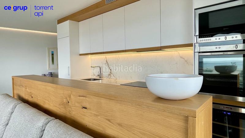 Foto 542d08f3-77e2-45bc-ad2c-0a1072f9421d. Pis amb aparcament piscina a l´Estartit poble Estartit