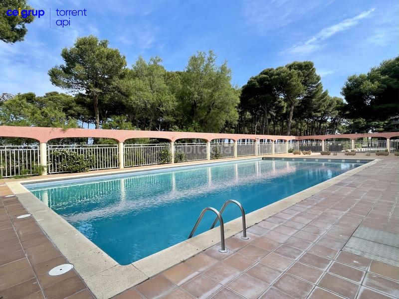Foto ae117d28-b377-47e6-aadc-4a5aab8a3e4c. Appartamento con piscina in l´Estartit poble Estartit