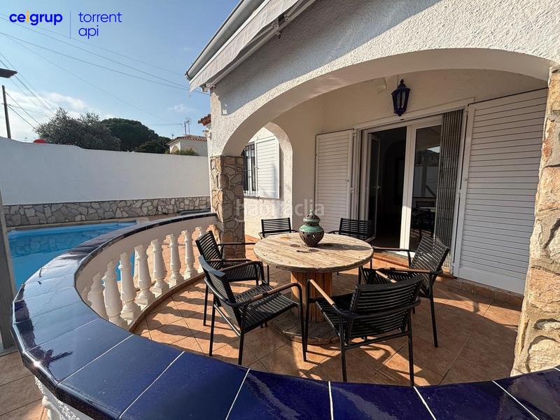 Foto 49eaa3c6-b8d6-4b87-a157-98d0f1e46cb2. House with heating parking pool in Riells Escala (L´)