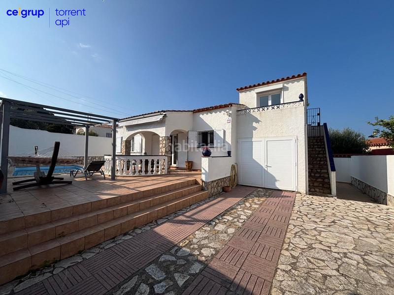 Foto 77eeeced-f494-4f67-b667-29982631ba02. House with heating parking pool in Riells Escala (L´)