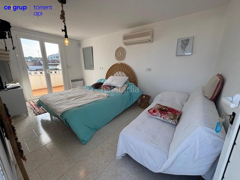 Foto df1ff550-12b5-4d30-81f3-62ad74632434. House with heating parking pool in Riells Escala (L´)