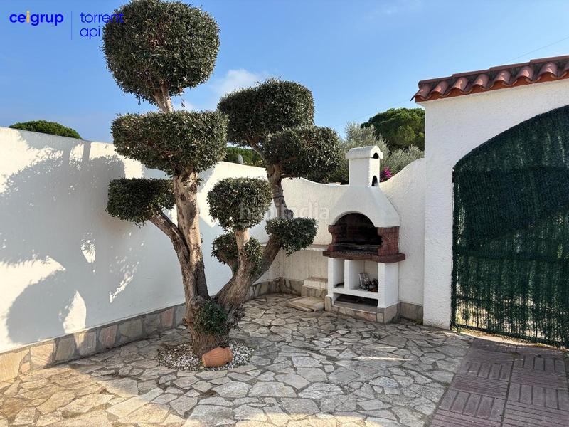 Foto 3bd9871b-8d50-40c4-a462-0304d79d6c4e. Maison avec chauffage parking piscine dans Riells Escala (L´)