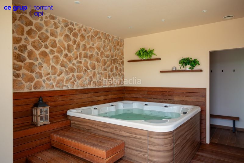 Foto c910457b-7d06-4ab6-a406-21eb675cb1ee. Country house with heating parking pool in Amer