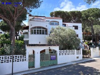 Casa adossada a Port - La Clota - Puig Sec