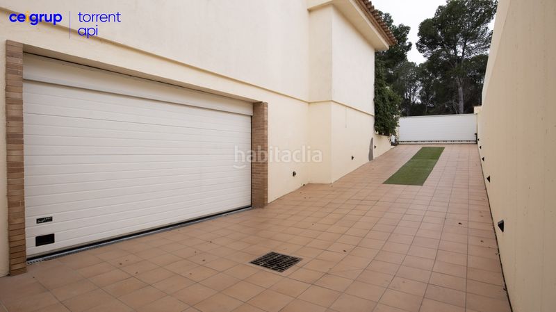Foto 0a20dce9-d96e-400f-b9cb-c805280bf353. Casa amb calefacció aparcament piscina a Riells Escala (L´)