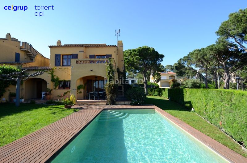 Foto 248b0a22-d55a-4336-a668-41d9fc1400c5. Casa amb calefacció aparcament piscina a Torre Vella - Torre Gran - Les Dunes Estartit
