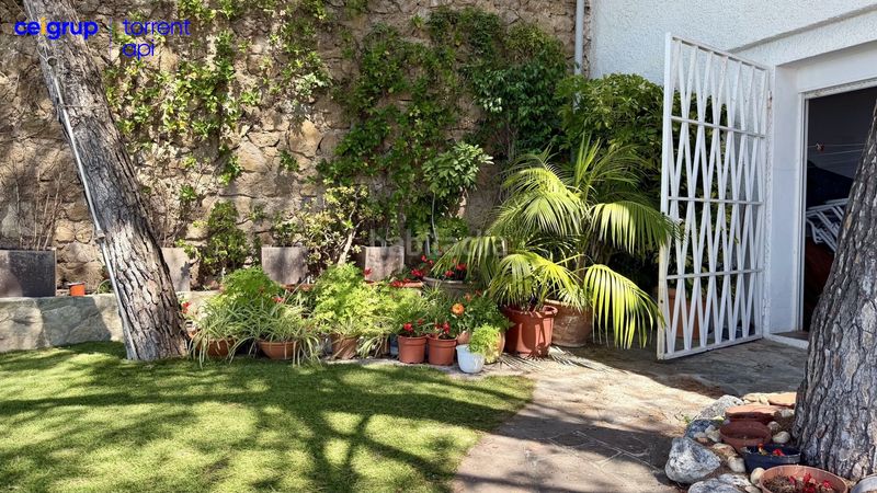 Foto 07c8f8bb-f11b-47e4-8708-de7a3cdebe6e. Semi detached house with heating parking in l´Estartit poble Estartit