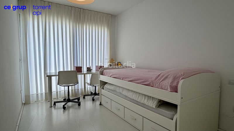 Foto ce10a6b5-7e6e-450c-90d2-a1da69d09545. Pis amb aparcament piscina a Els Griells Estartit