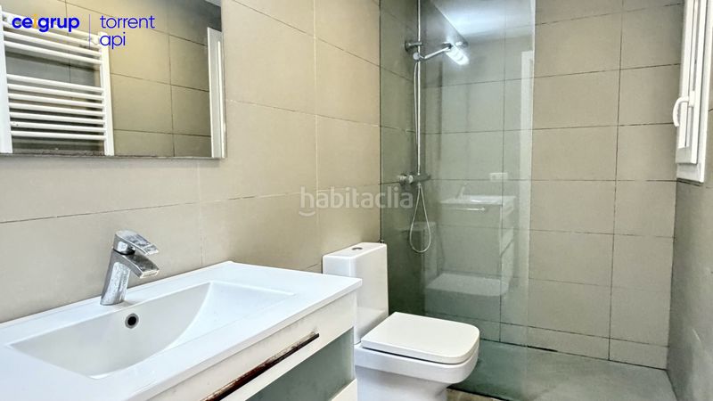 Foto ad8cb73e-764d-429a-9a51-168cc7339652. Pis amb aparcament a l´Estartit poble Estartit