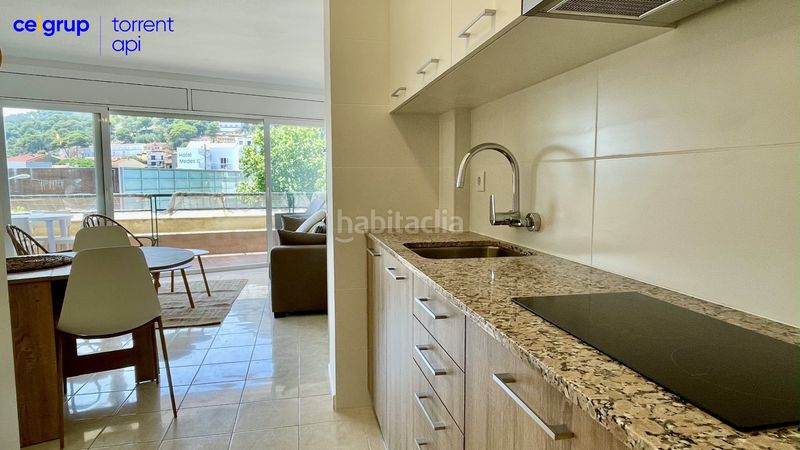 Foto 80c83f7a-22eb-43d9-be18-e4c43e353342. Estudi amb piscina a l´Estartit poble Estartit