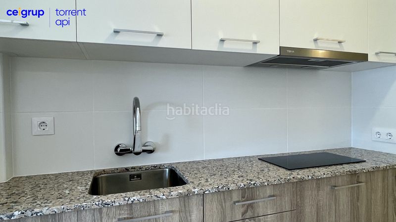 Foto aff0e3b1-8e72-4a2c-8625-0773029e3bdf. Estudi amb piscina a l´Estartit poble Estartit