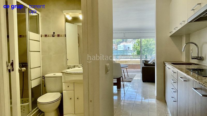 Foto b109cfac-c1e4-40cf-8a18-289c75b8096c. Estudi amb piscina a l´Estartit poble Estartit
