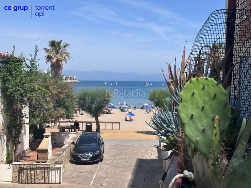 Foto 006b6f63-82bd-45ad-97b4-d5ba2b31c749. Piso en Riells Escala (L´)