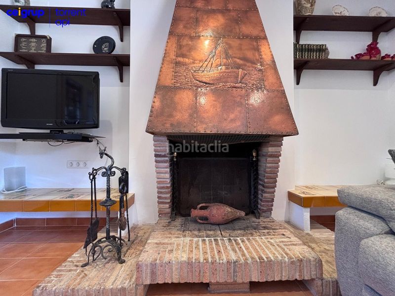 Foto 29570a86-c840-4e18-bbbe-ace47941859c. Casa amb aparcament piscina a Riells Escala (L´)