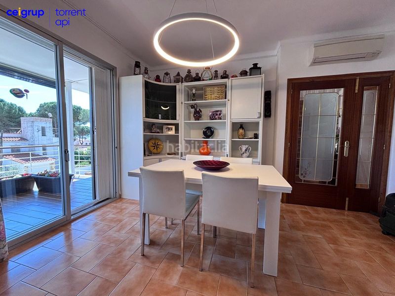 Foto 3b3d068d-faf3-4afa-8973-670fcce75777. Casa amb aparcament piscina a Riells Escala (L´)