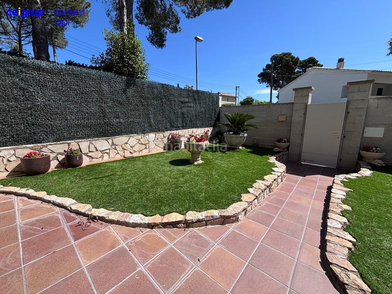 Foto 3f8980b5-5dcf-4c8d-9a84-dd139af0df7d. Casa amb aparcament piscina a Riells Escala (L´)